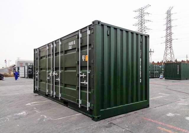 a26318a312f02c23e62d3041c4c0c6cd Contenedor Verde de 20 Pies con Lado Abierto - Imagen 1