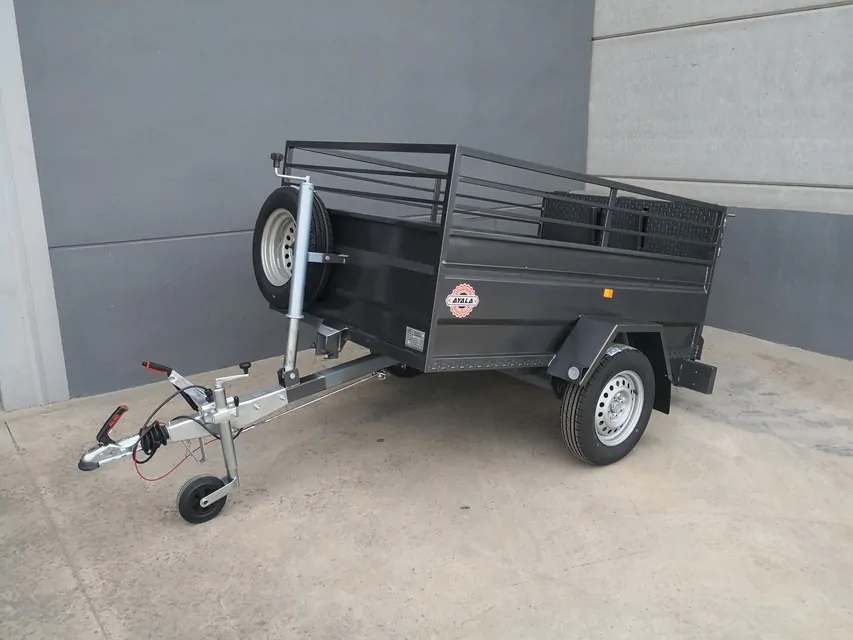 c65937f9dba1f1ec5ee0c23bfa0e2888 Remolque portamaquinaria industrial basculante 750 kg - Imagen 1